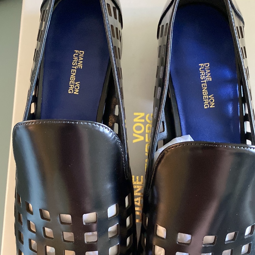 Diane von Furstenberg shoes - Picture 2 of 5